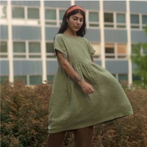 Beaton Linen Mid-weight Green Linen Dress